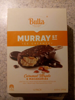Caramel maple and macadamias ice cream