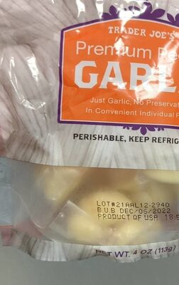 Premium Peeled Garlic