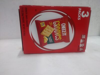 Sharp white cheddar crispy cracker chips