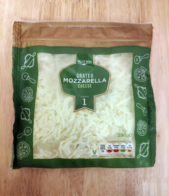 Grated mozzarella cheese